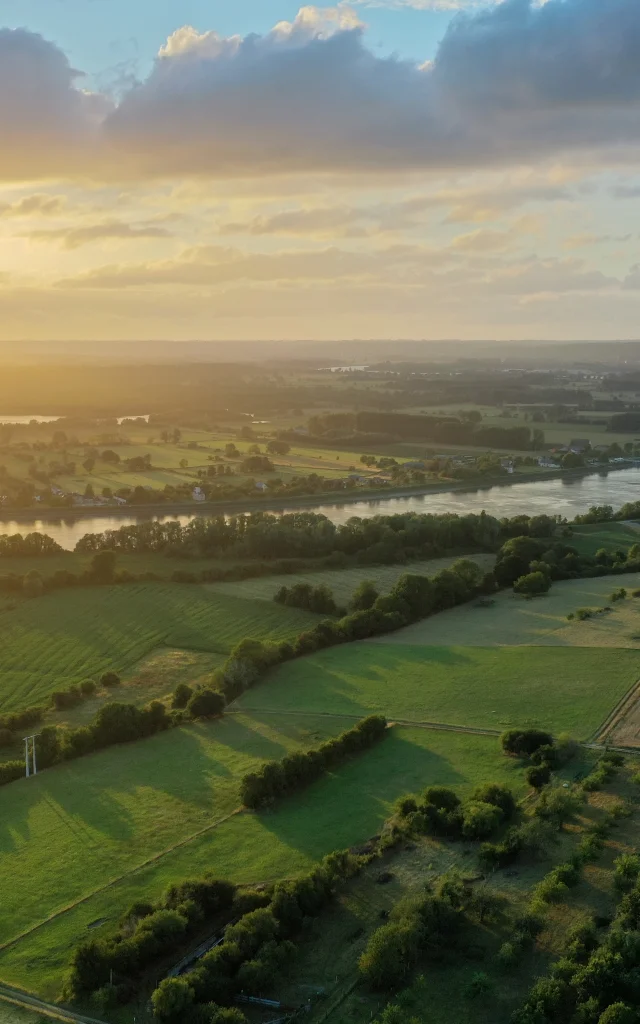 Esprit Seine - as the water flows