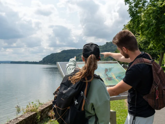 Impressionistischer Tisch in Rives-en-Seine