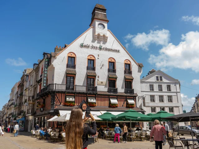 Café des tribunaux à Dieppe
