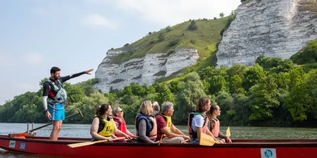 Dragon Boat en équipe pendant un séminaire en Seine-Maritime